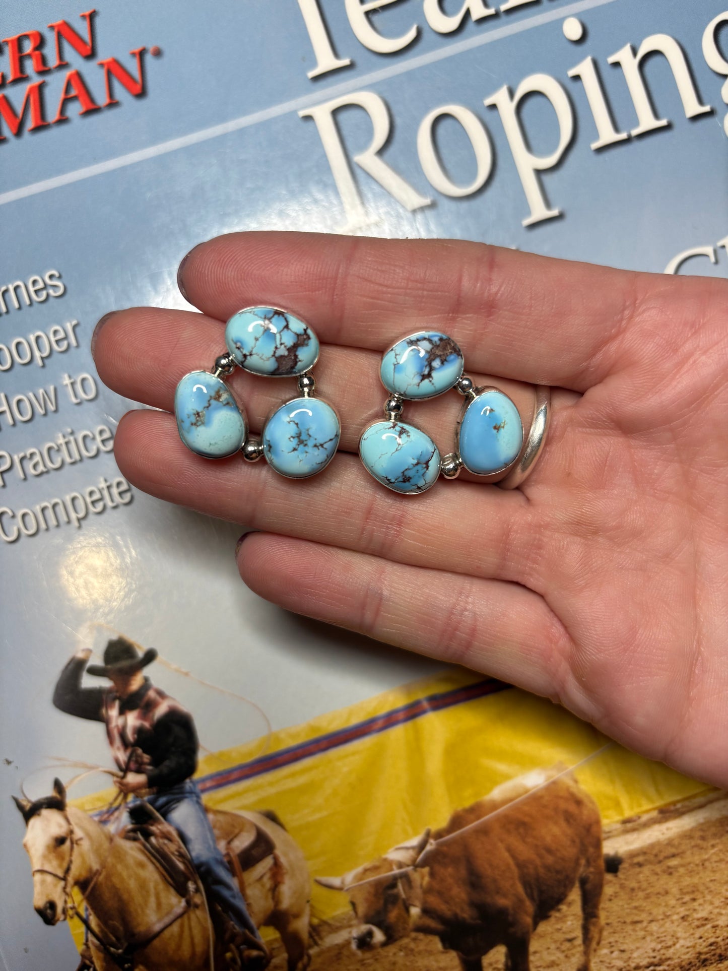 3 Stone Golden Hills Clusters