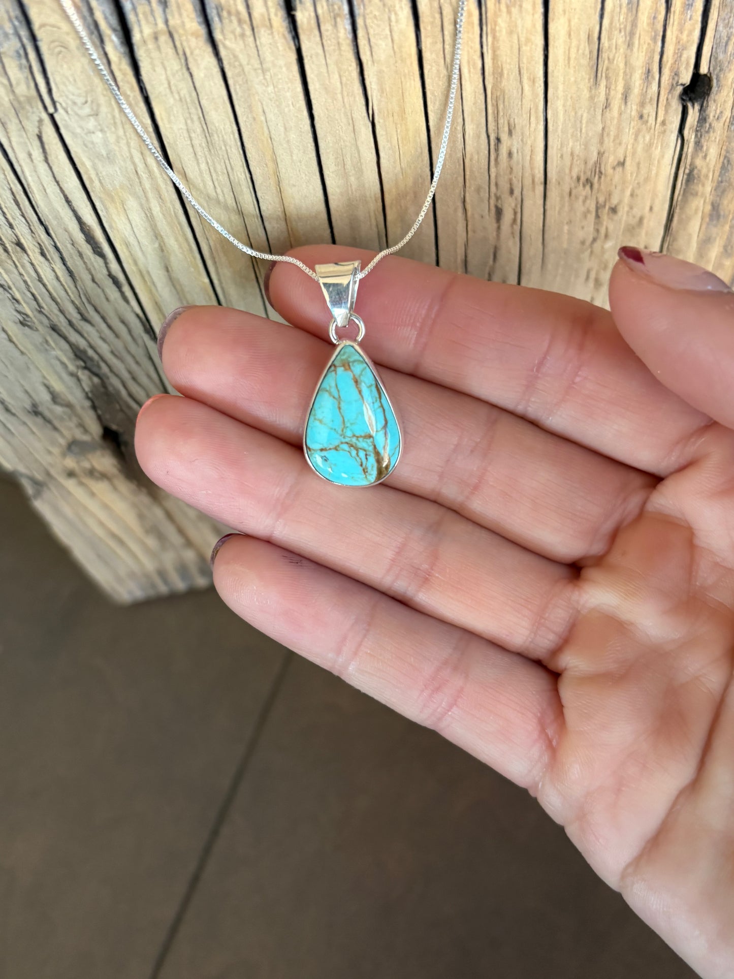 Dainty Kingman Necklace