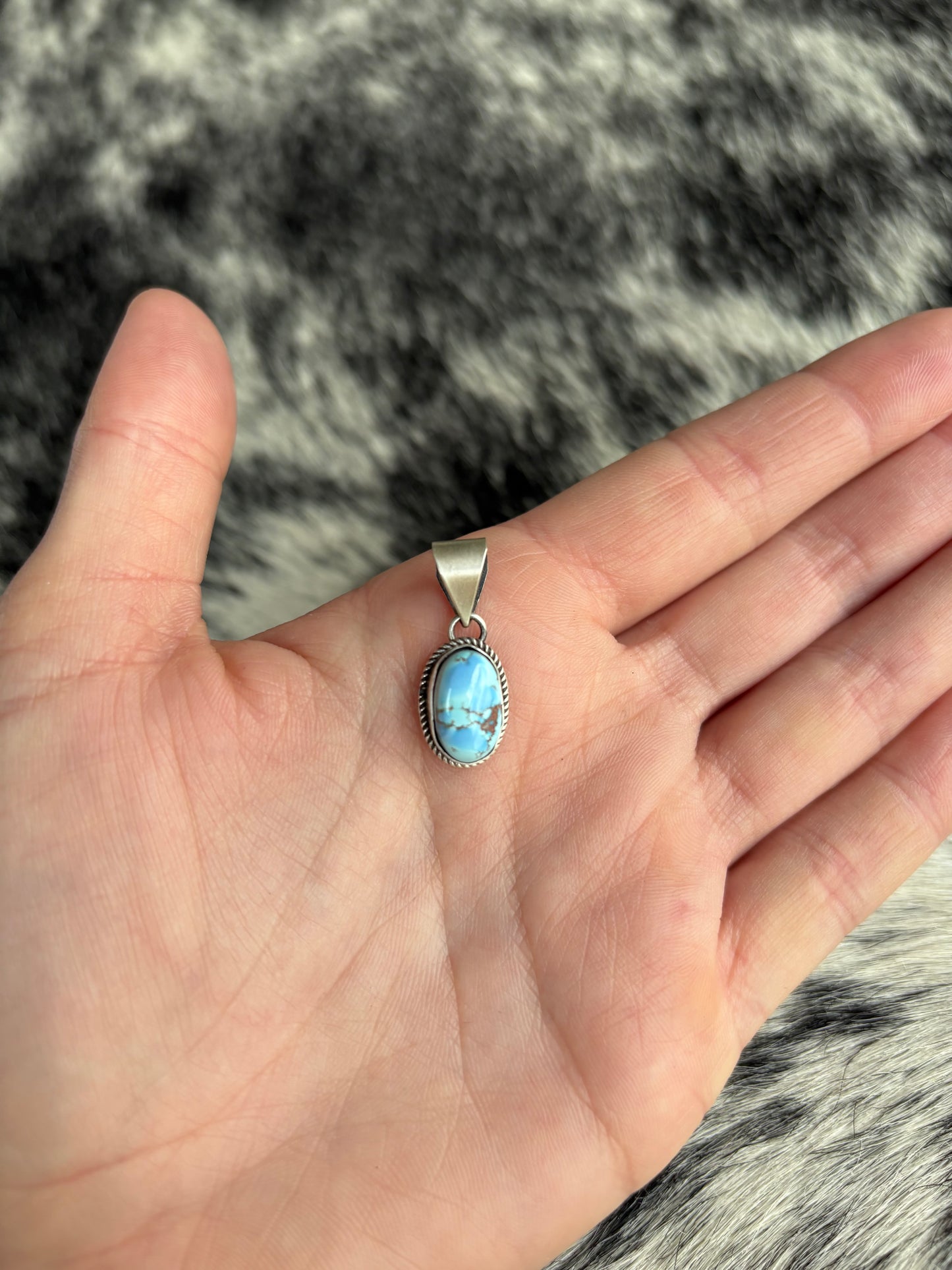 Simple Golden Hills Pendant, 3