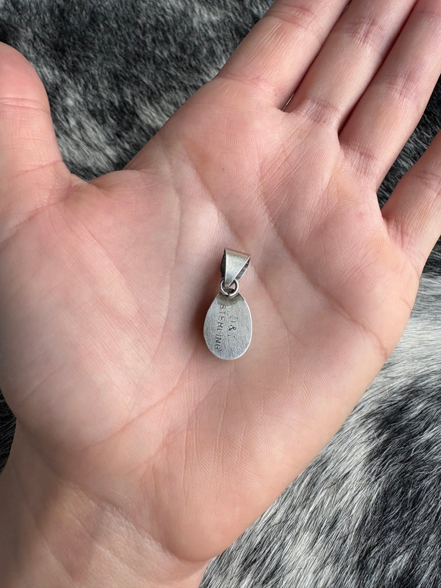 Simple Golden Hills Pendant, 1