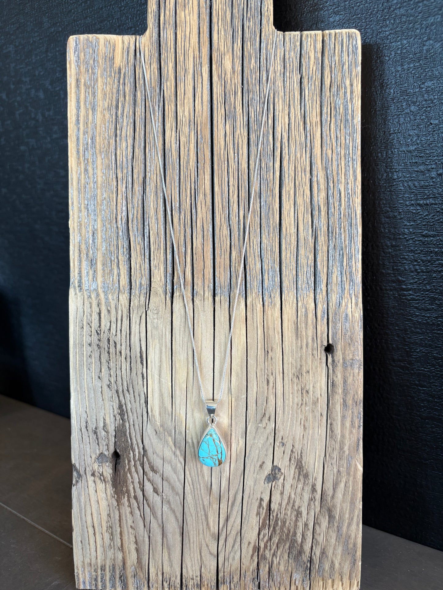 Dainty Kingman Necklace