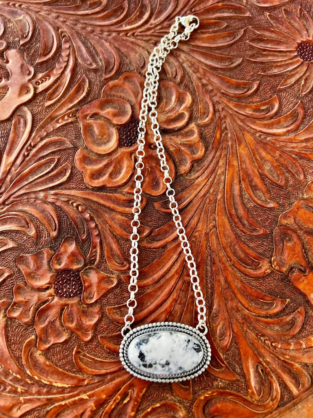CLASSY White Buffalo Necklace