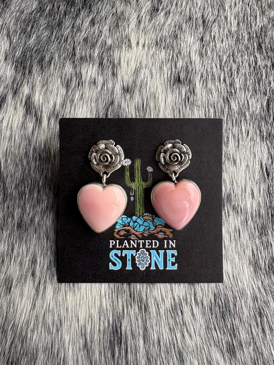 Pink Conch Hearts and Roses