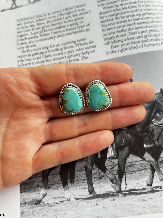 Simple Royston Studs
